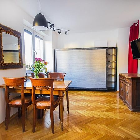 Charming Apt Next To Lazienki Park And City Center Warsaw Luaran gambar