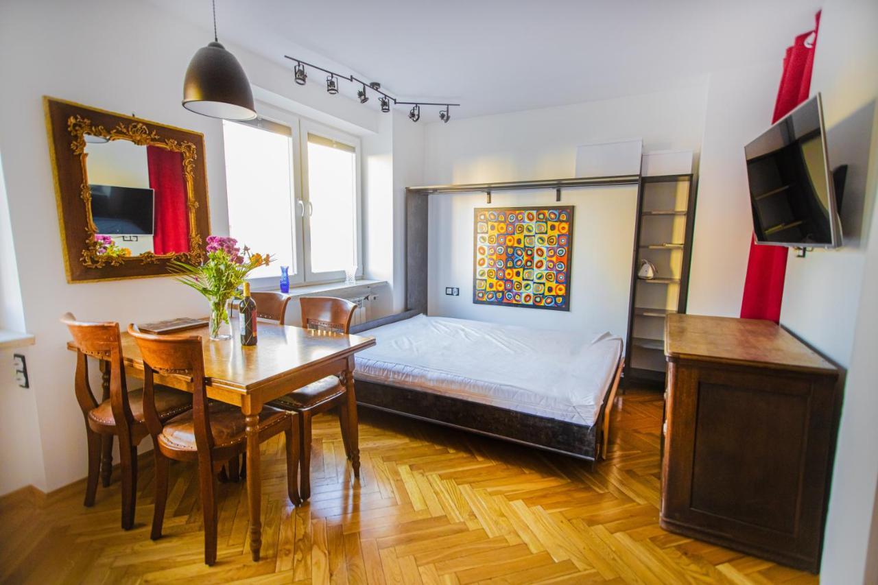 Charming Apt Next To Lazienki Park And City Center Warsaw Luaran gambar